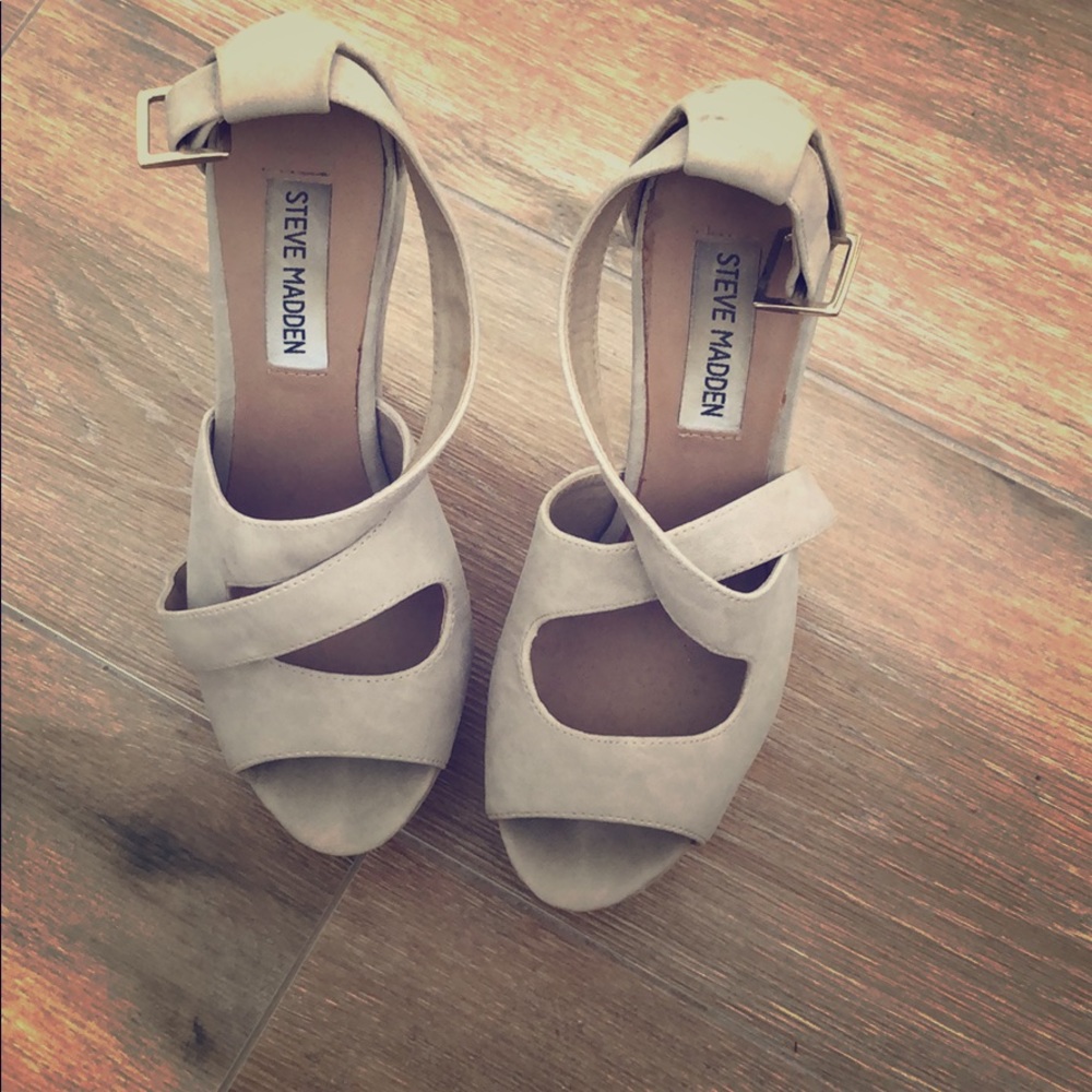 Steve Madden Wedges
